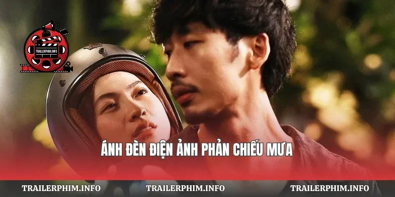 Ánh đèn điện ảnh phản chiếu mưa